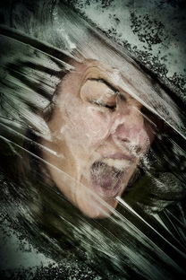 隐形守护者原型：深入剖析现代社会中父母角色的隐秘性及其对子女成长的积极影响