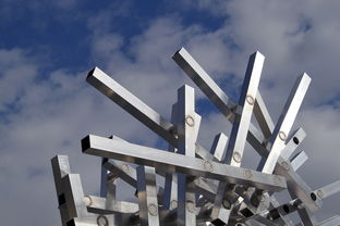 在现代社会剧变中探索稳定出路:混乱之至最后一关与个体心理应对机制的关系研究 在现代社会剧变中探索稳定出路:混乱之至最后一关与个体心理应对机制的关系研究