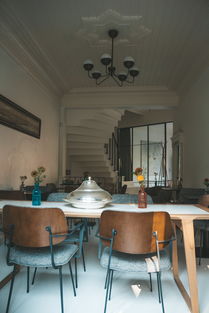 (房间真实故事原型)揭示房间的秘密结局：解密隐藏在墙壁中的惊人真相