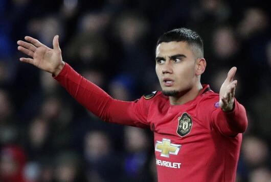 佩雷拉详述在曼联时期的经历:成功、挑战与成长 佩雷拉详述在曼联时期的经历:成功、挑战与成长