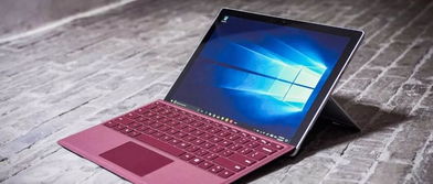 轻巧随身携带：手工制作迷你笔记本电脑的独特魅力与使用感受